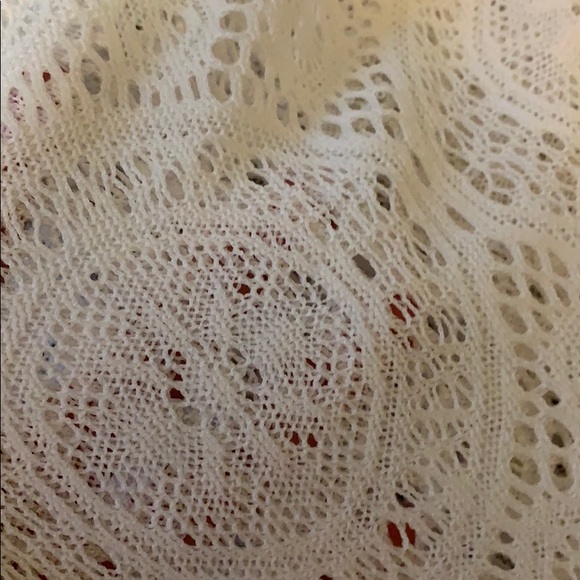 White lace beach cover ups! - Picture 6 of 6